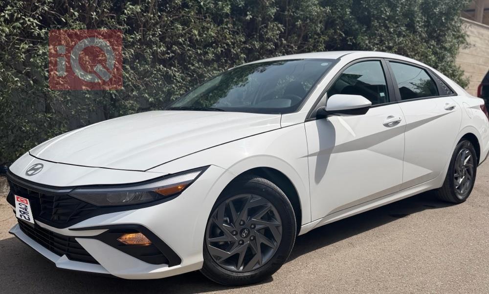 هيونداي النترا